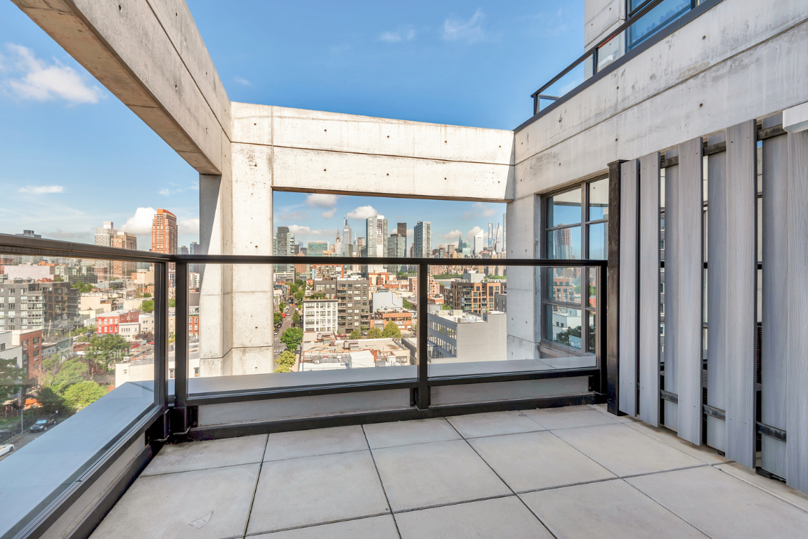 13-33 JACKSON Avenue 10B