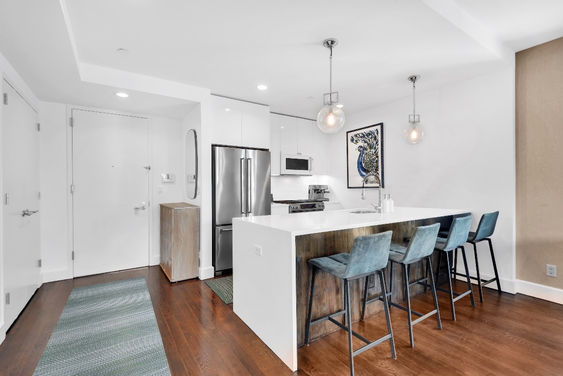 11-25 45TH Avenue 4B