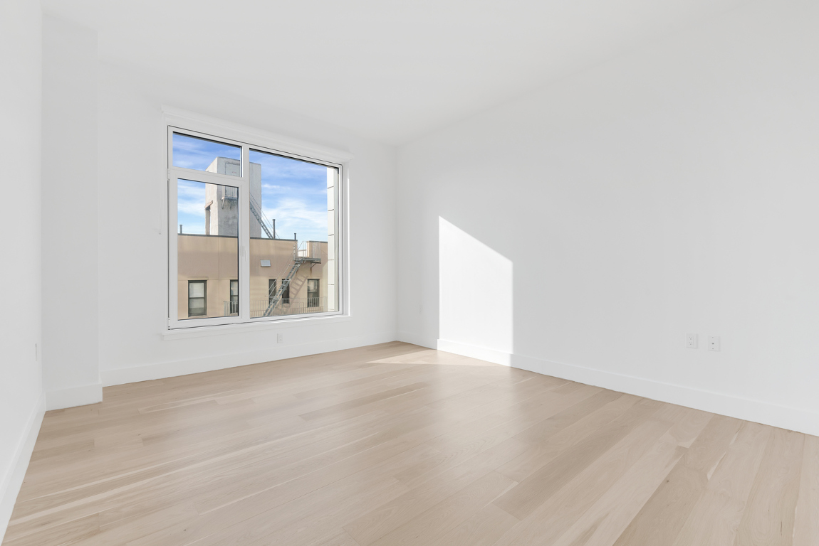 133 BEACH 116TH Street 6S