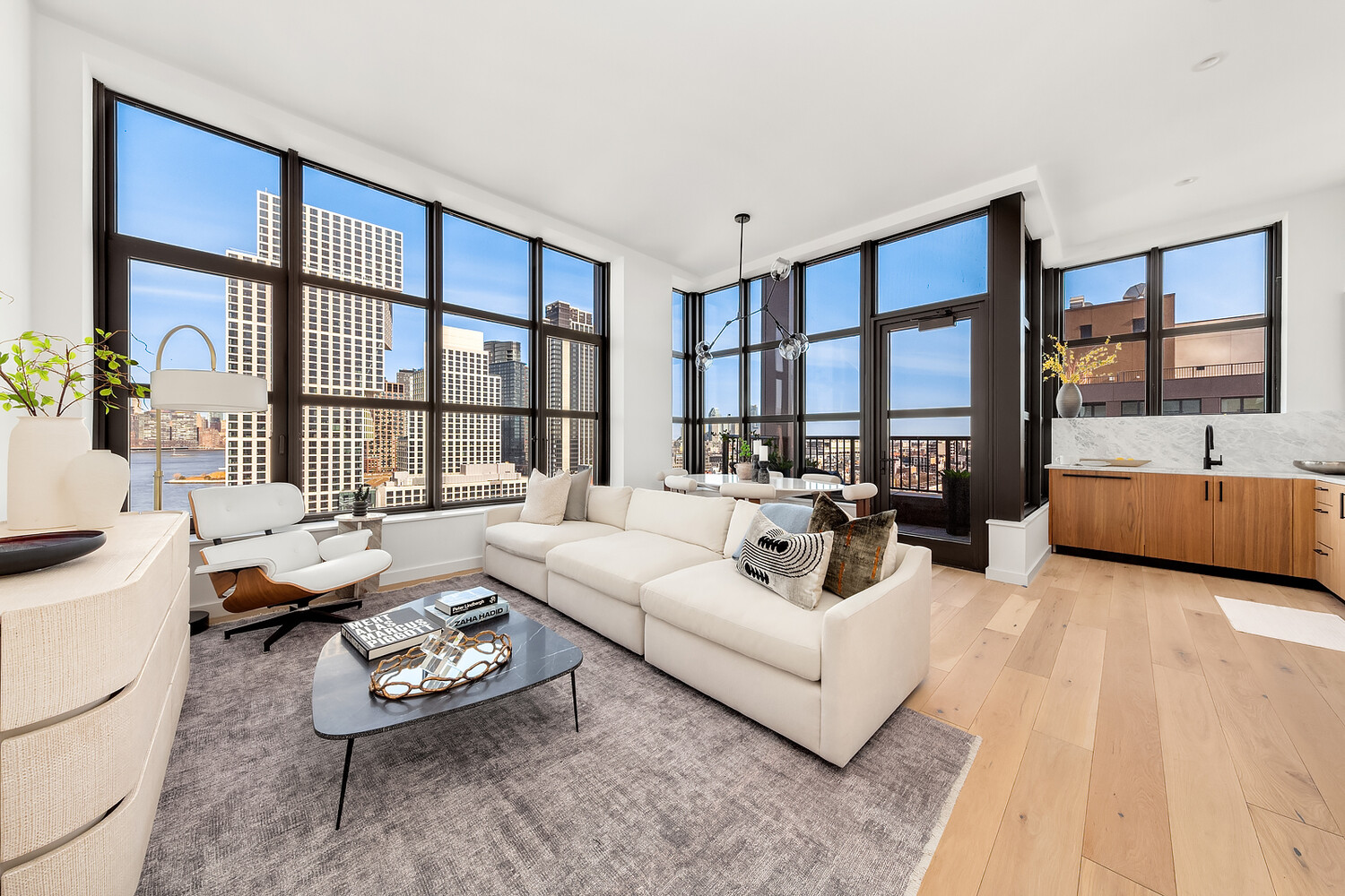 29 HURON Street PHCW