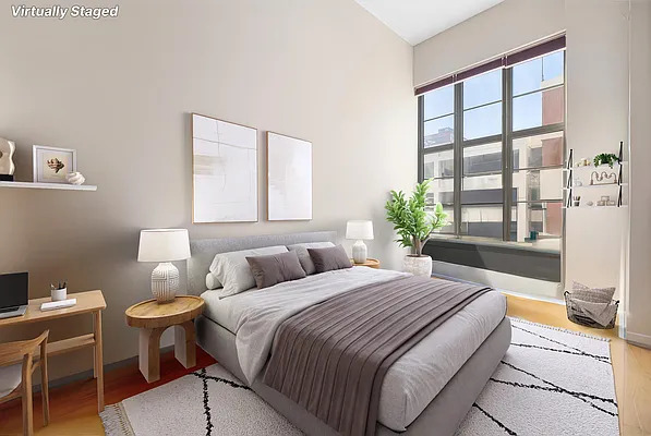 27-28 THOMSON Avenue 243