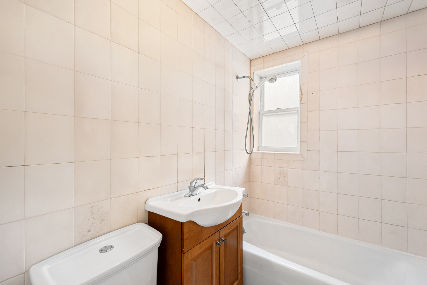 41-52 47TH Street