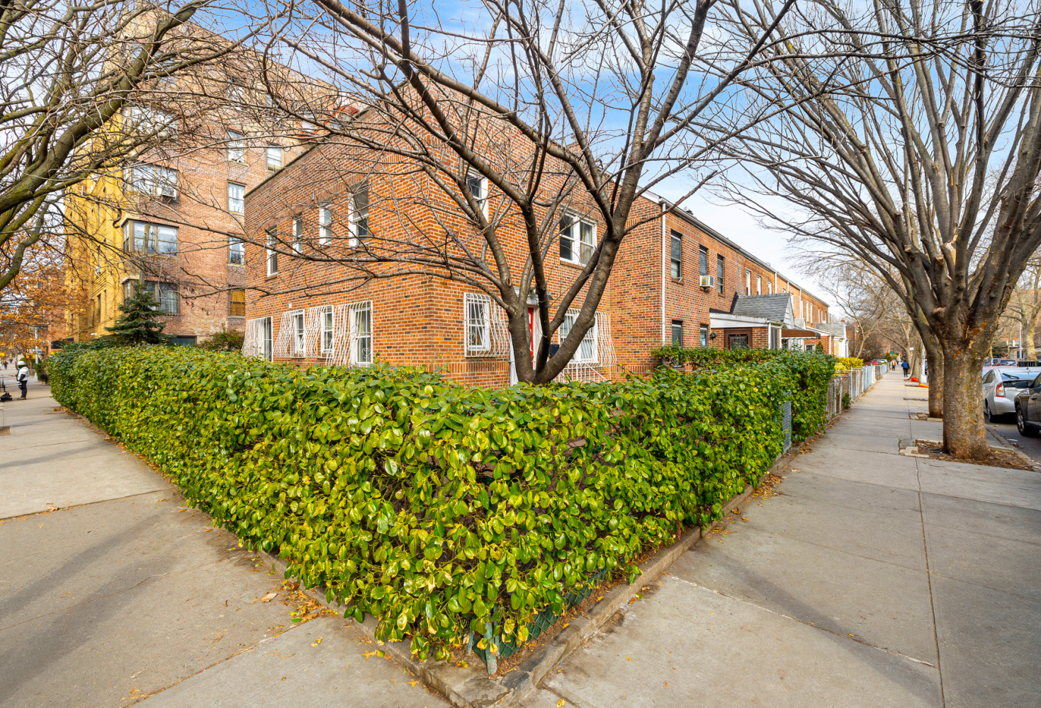 41-52 47TH Street