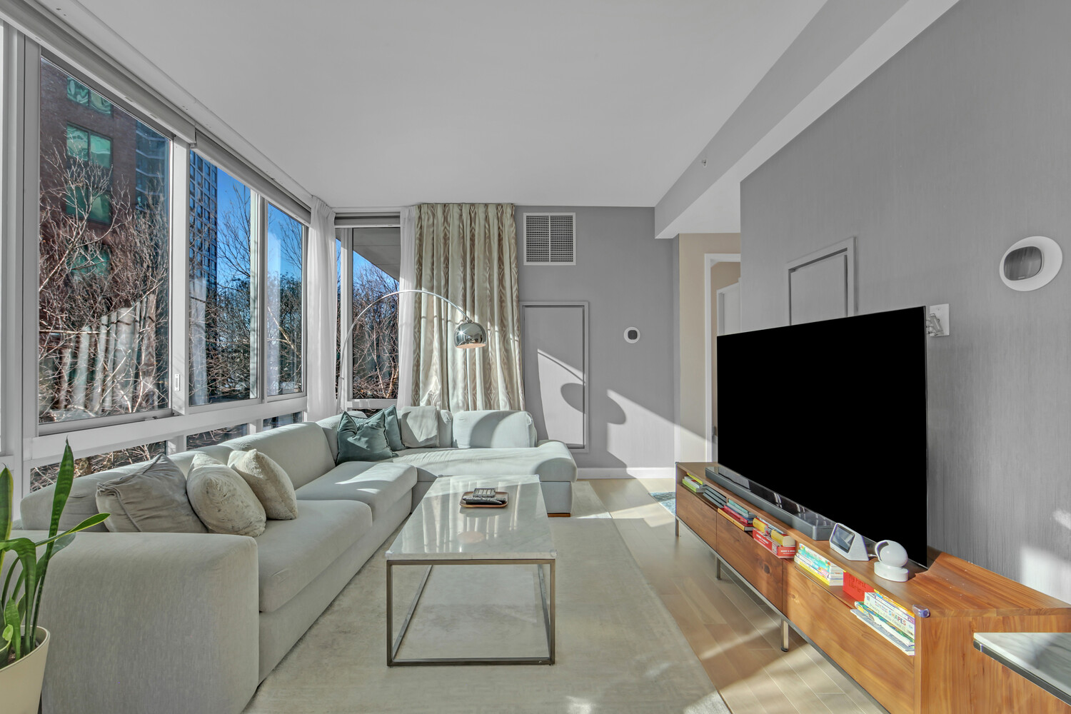 46-30 CENTER Boulevard 211