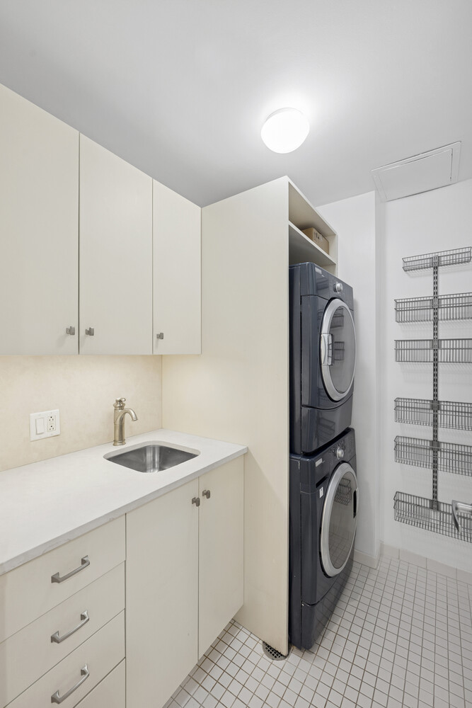 50 W 15TH Street 2D