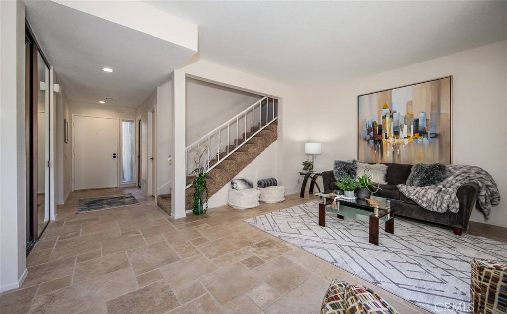 1171 Tiffany Circle S