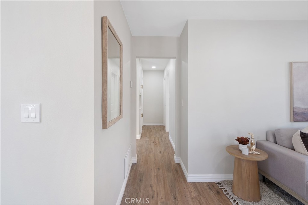 249 W Victoria Street