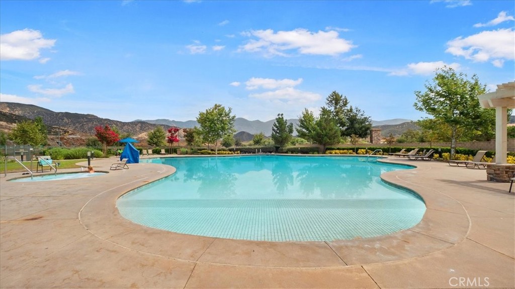 18286 Sassafras Lane