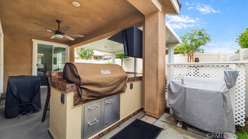 18286 Sassafras Lane