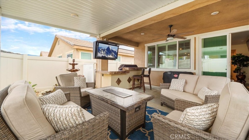 18286 Sassafras Lane