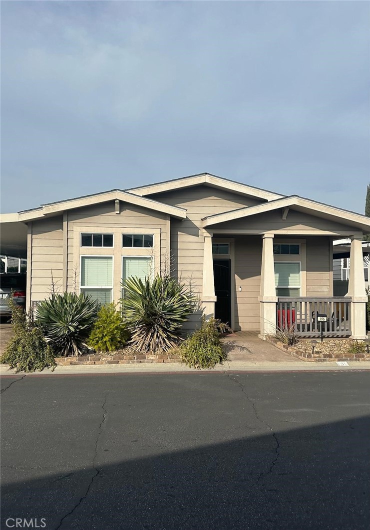 2139 E 4th Street 196