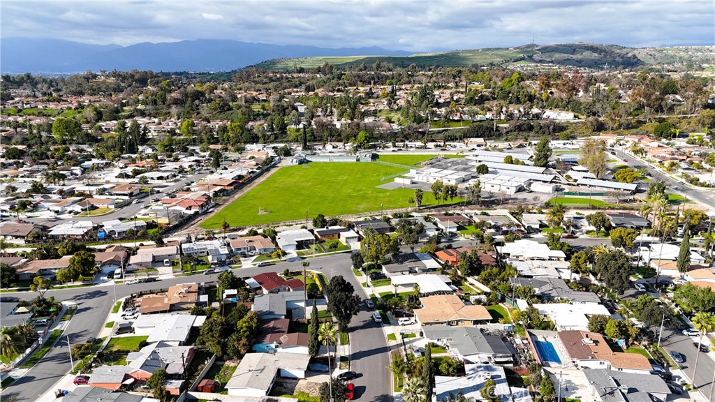 411 Whiteford Avenue