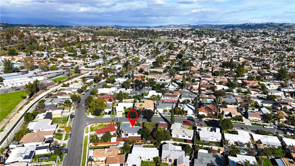 411 Whiteford Avenue