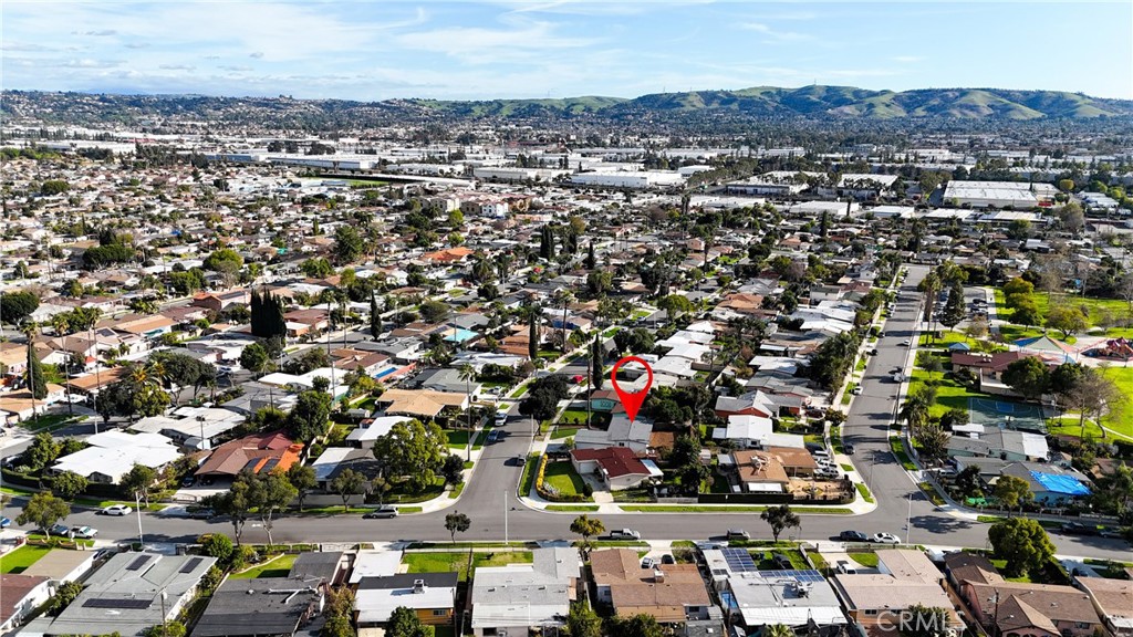 411 Whiteford Avenue