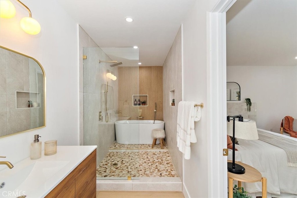 146 S Loraine Avenue