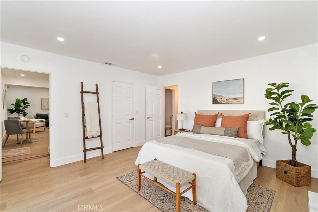 146 S Loraine Avenue