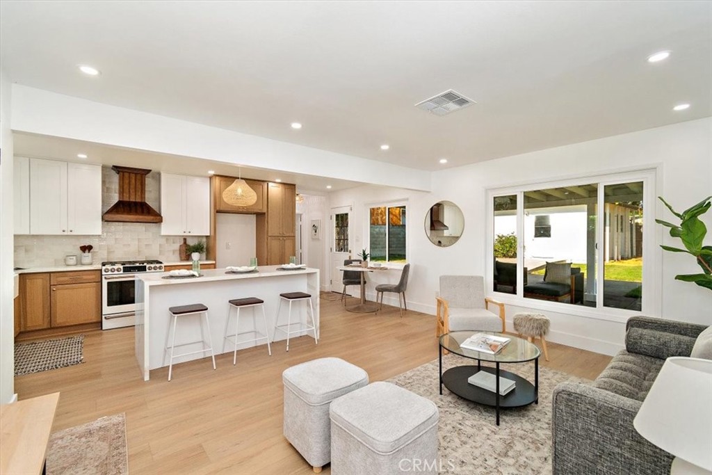 146 S Loraine Avenue