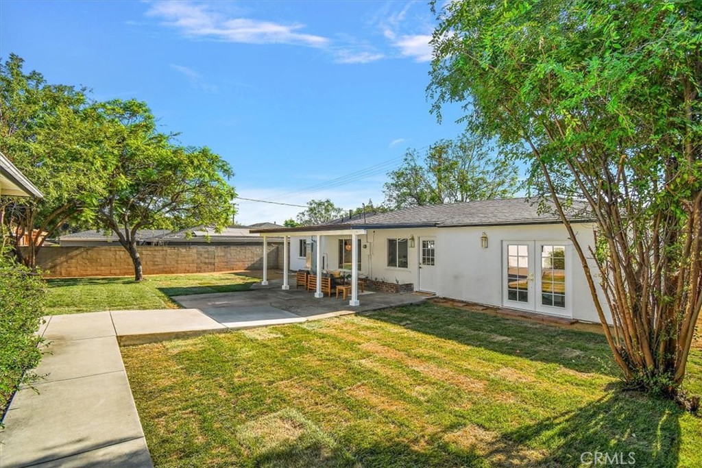 146 S Loraine Avenue