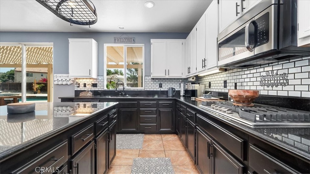 13376 Nottingham Avenue