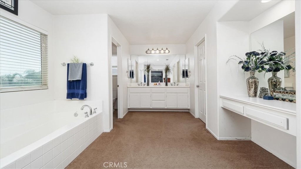 13376 Nottingham Avenue