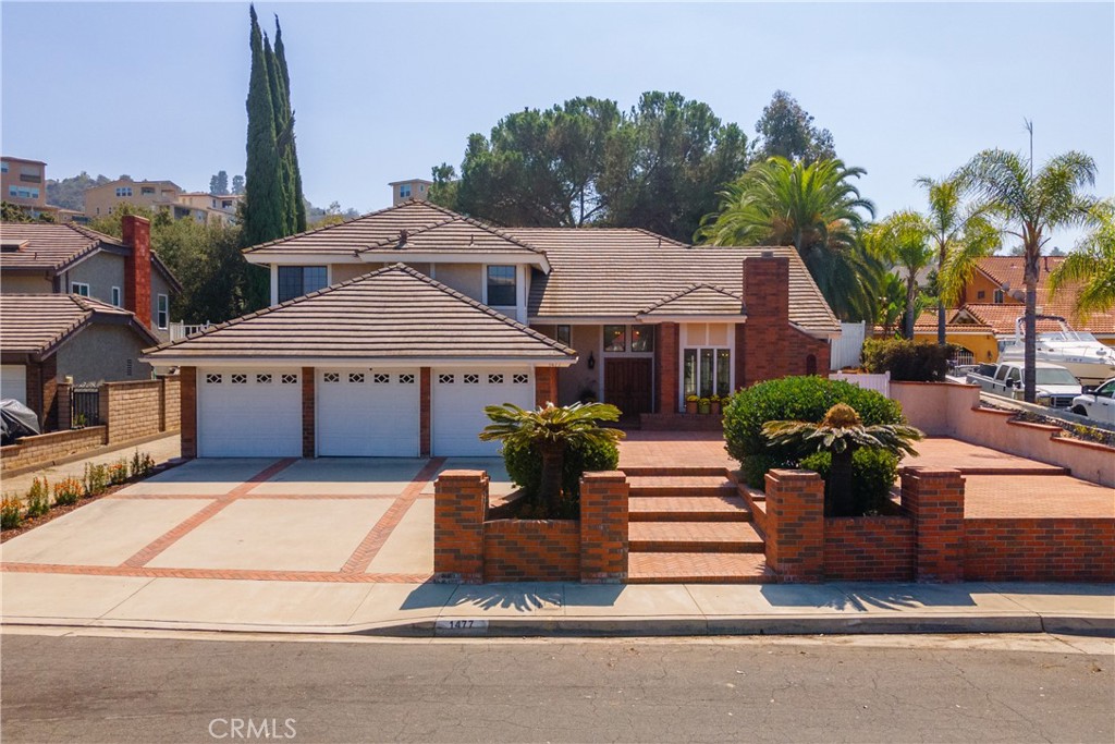 1477 Fairlance Drive