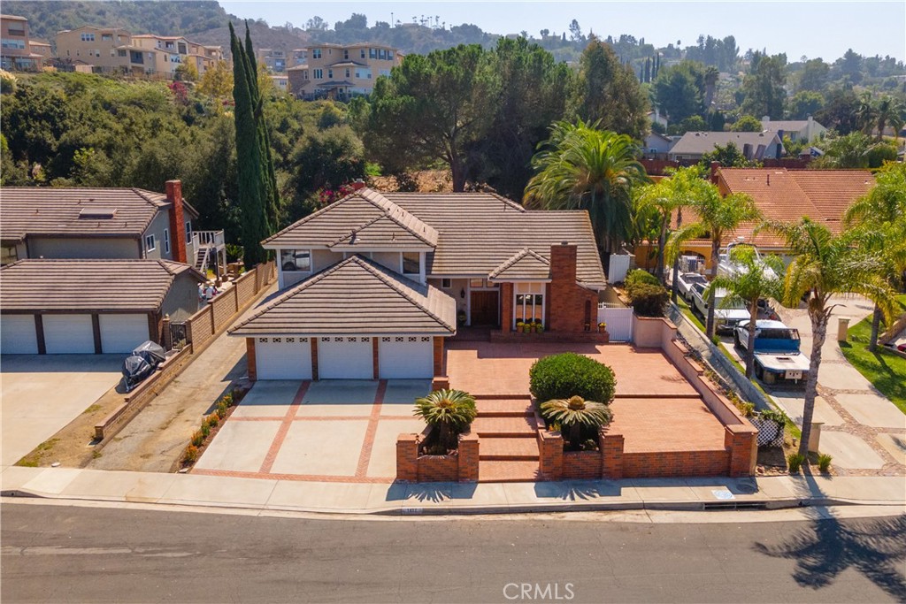 1477 Fairlance Drive