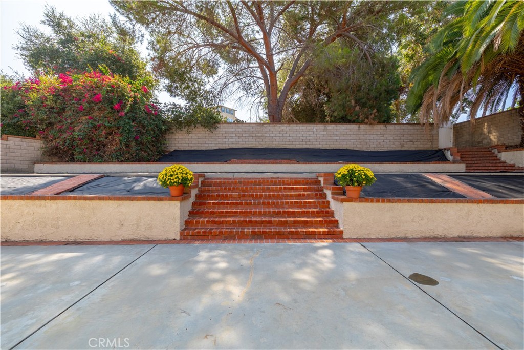 1477 Fairlance Drive