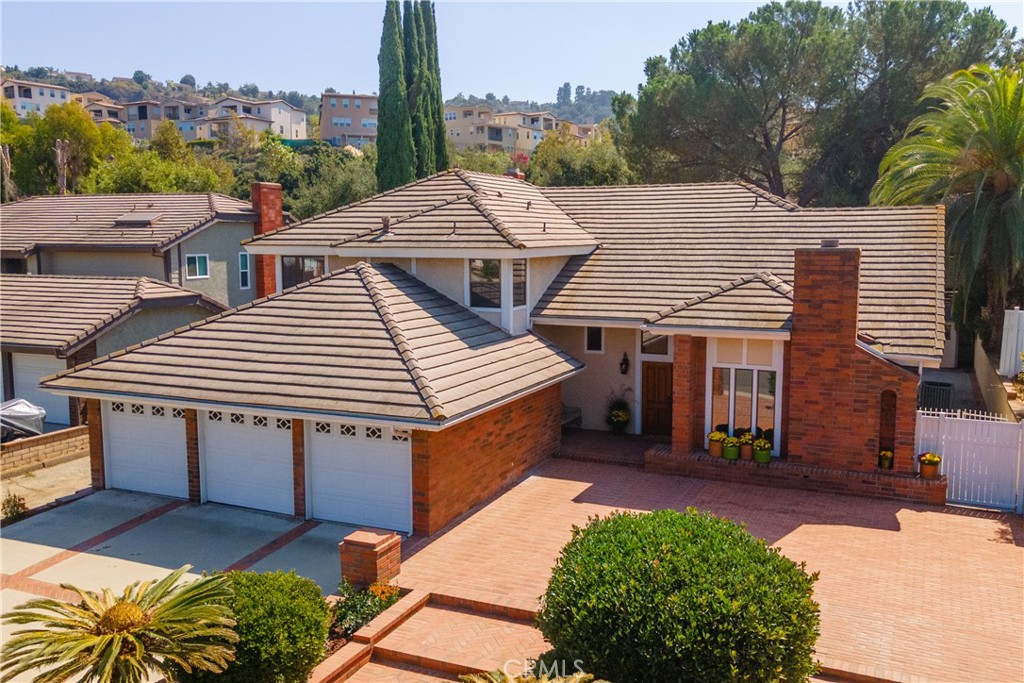 1477 Fairlance Drive