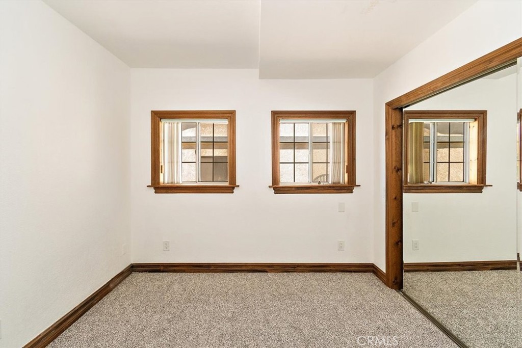 268 E 43rd Street