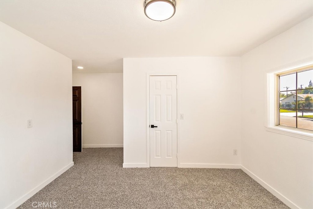 268 E 43rd Street
