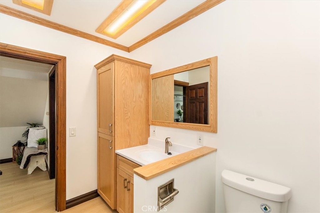 268 E 43rd Street
