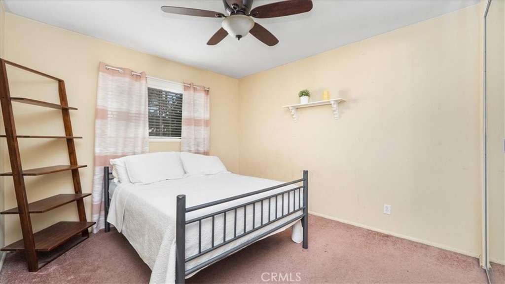 1867 E Venton Street