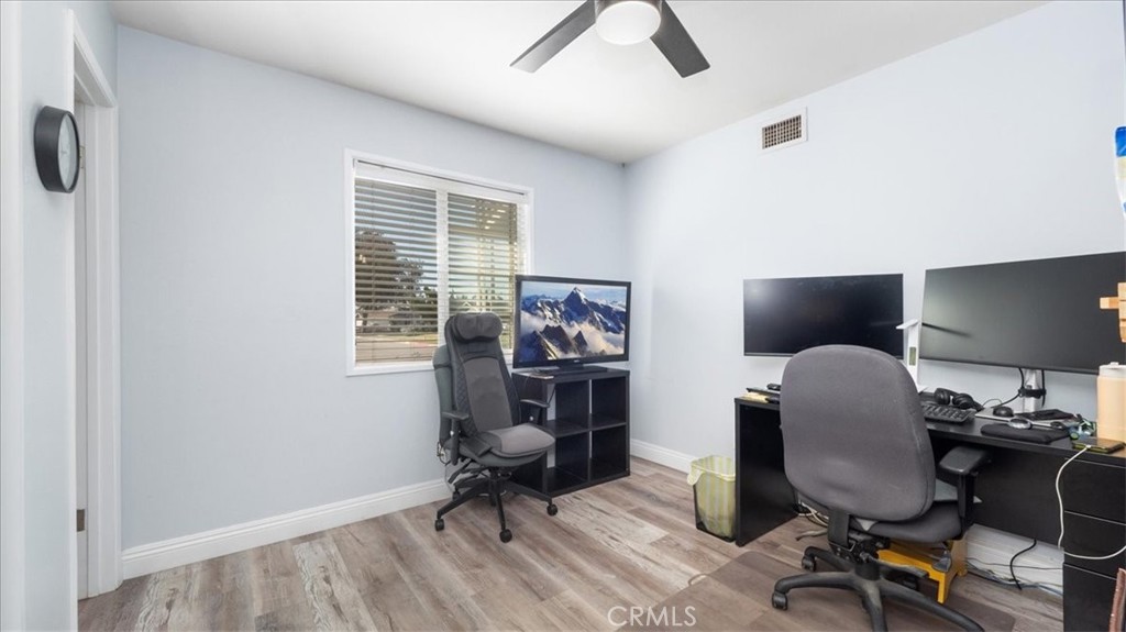 1867 E Venton Street