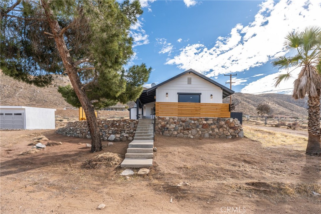 9156 Flora Vista Road