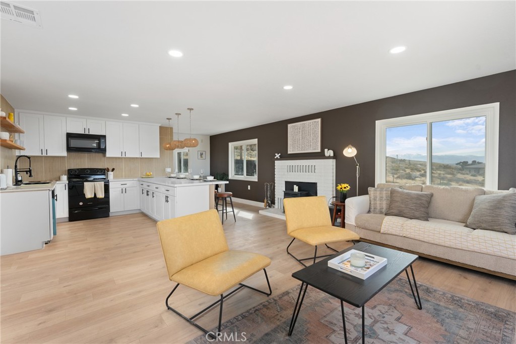 9156 Flora Vista Road