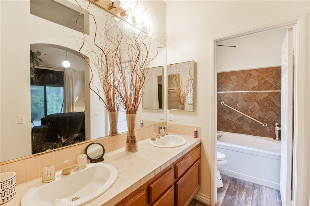 13885 Portofino Street