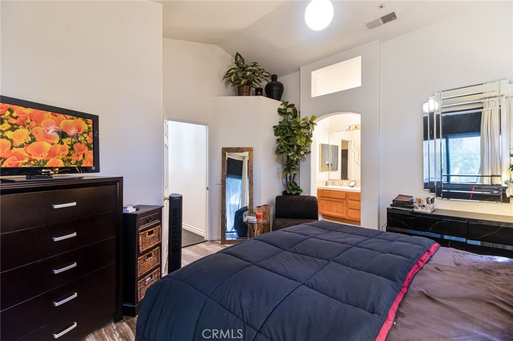 13885 Portofino Street