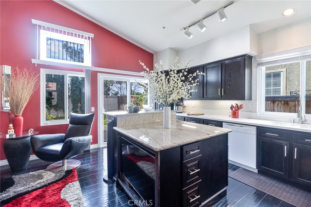 13885 Portofino Street