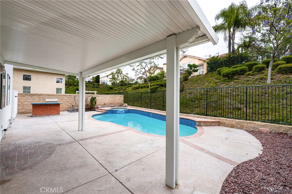 16209 Eagleridge Court