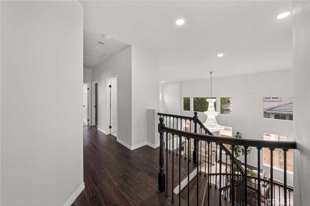 16209 Eagleridge Court