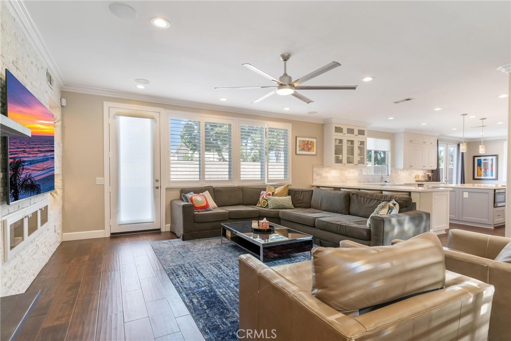 7681 Stonegate Drive