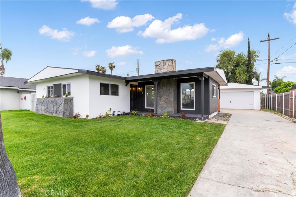 5392 Walter Street