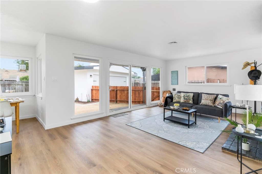 5392 Walter Street