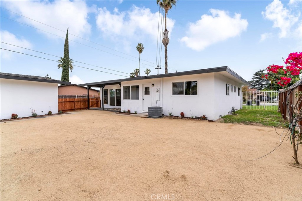5392 Walter Street