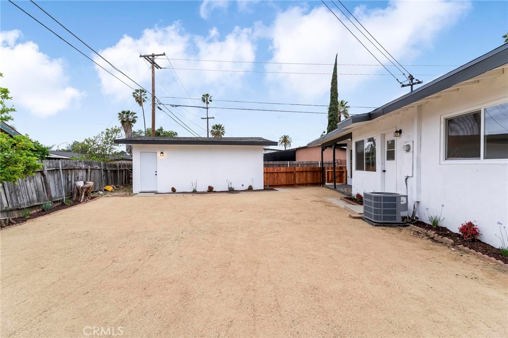 5392 Walter Street