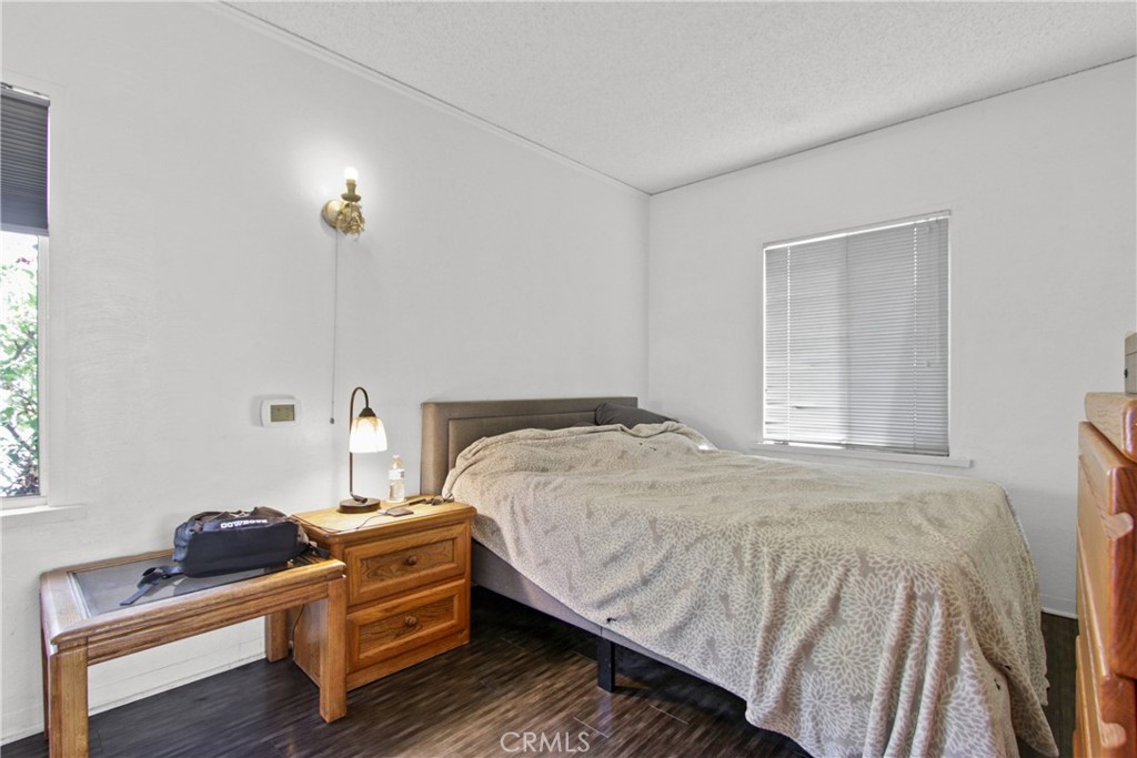 2356 2358 Bonita Avenue