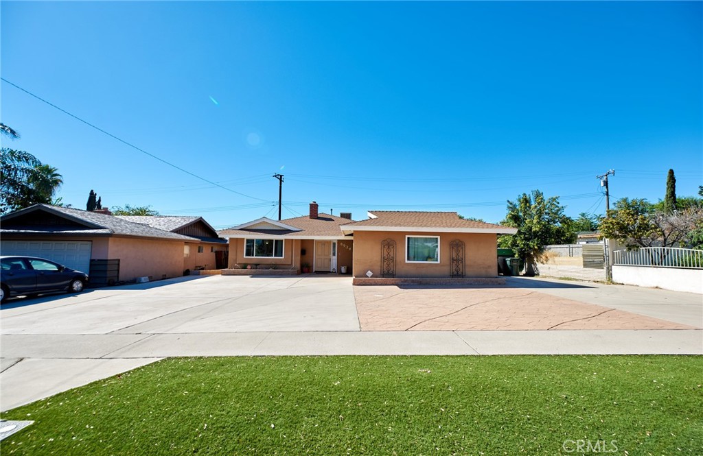 6934 Rogers Lane