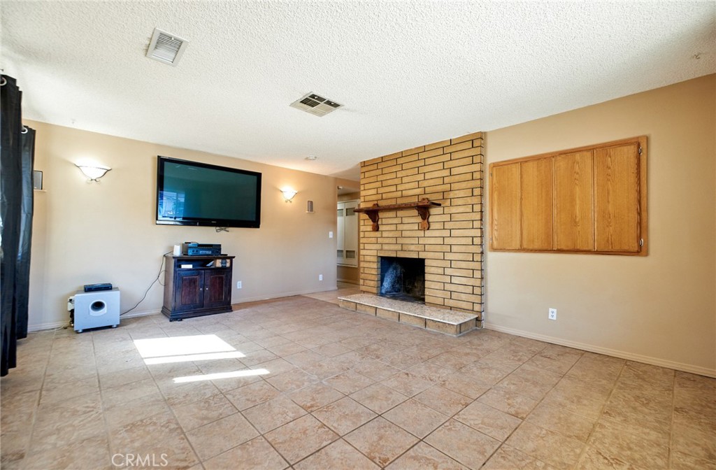 6934 Rogers Lane