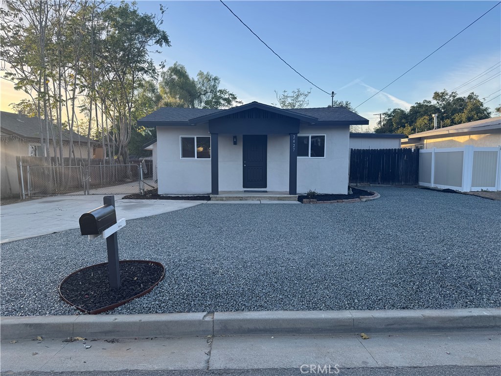 2427 Northbend