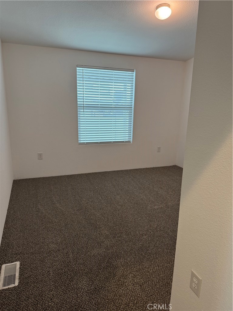 22221 S Bloomfield Avenue 16